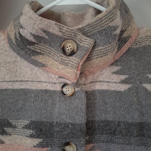 Jacket size womens small - Picture 6 of 9